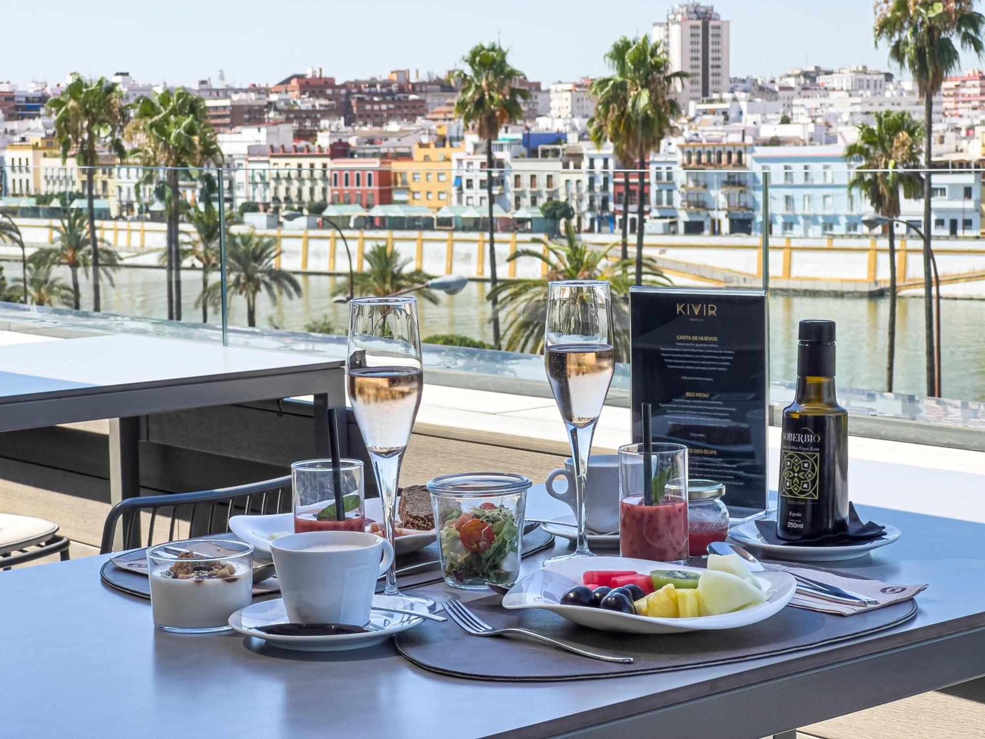 Hotel Kivir Sevilla Eksteriør bilde