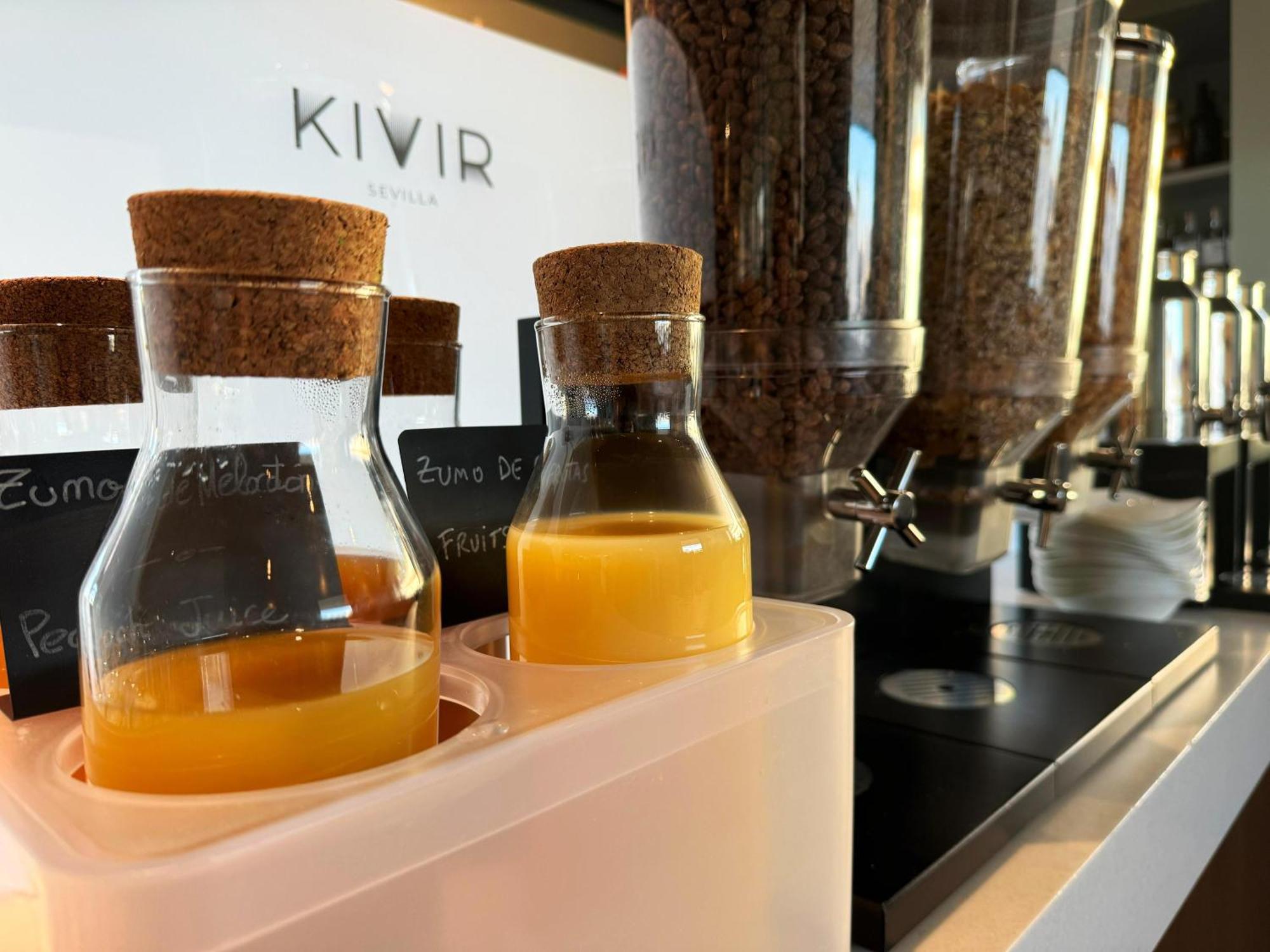 Hotel Kivir Sevilla Eksteriør bilde